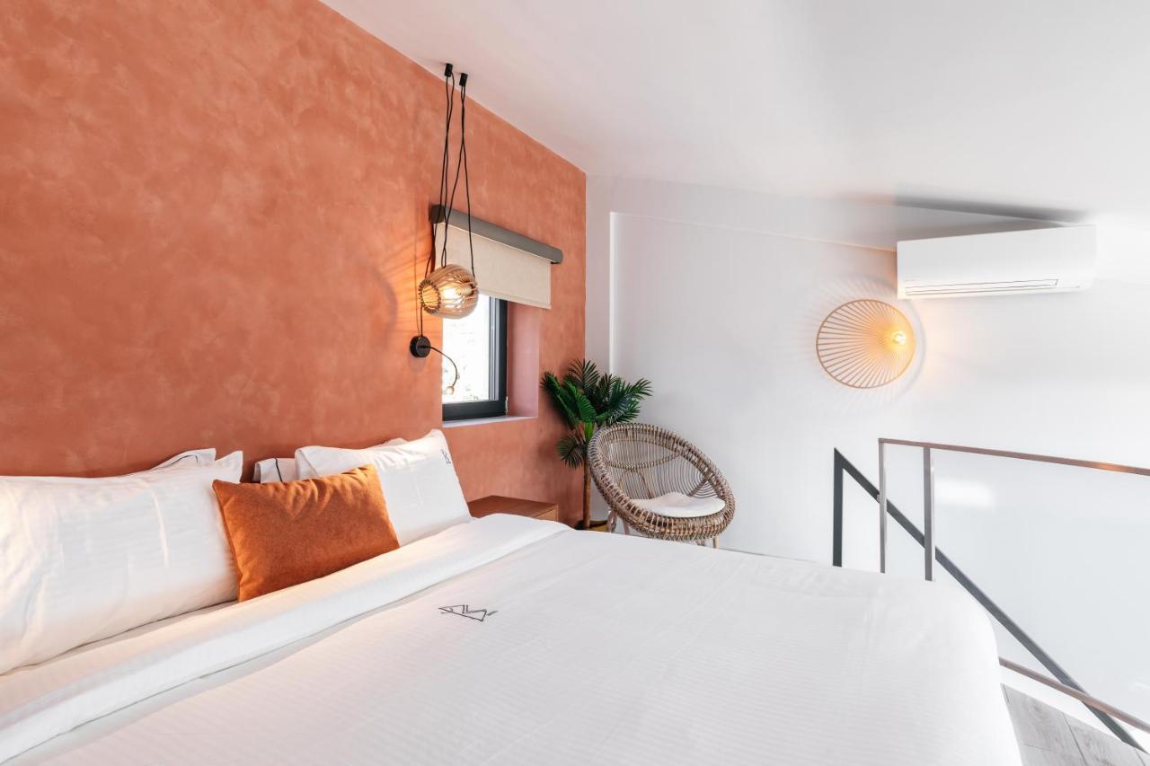 Cocooning Suites By Blue Carpet Pefkochori Exterior photo