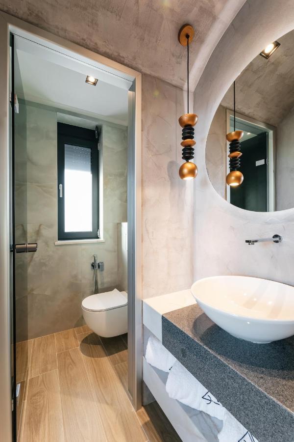 Cocooning Suites By Blue Carpet Pefkochori Exterior photo
