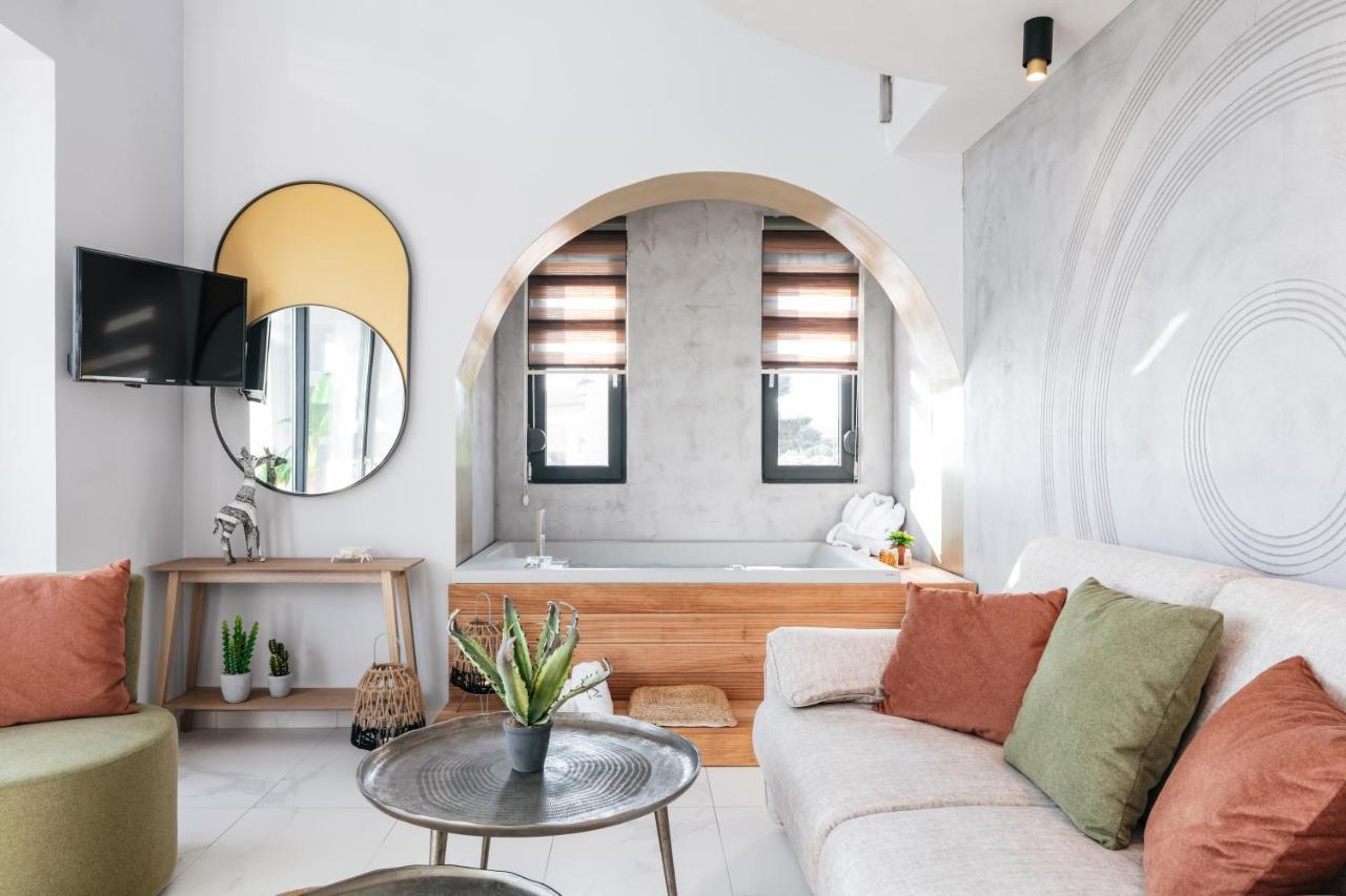 Cocooning Suites By Blue Carpet Pefkochori Exterior photo