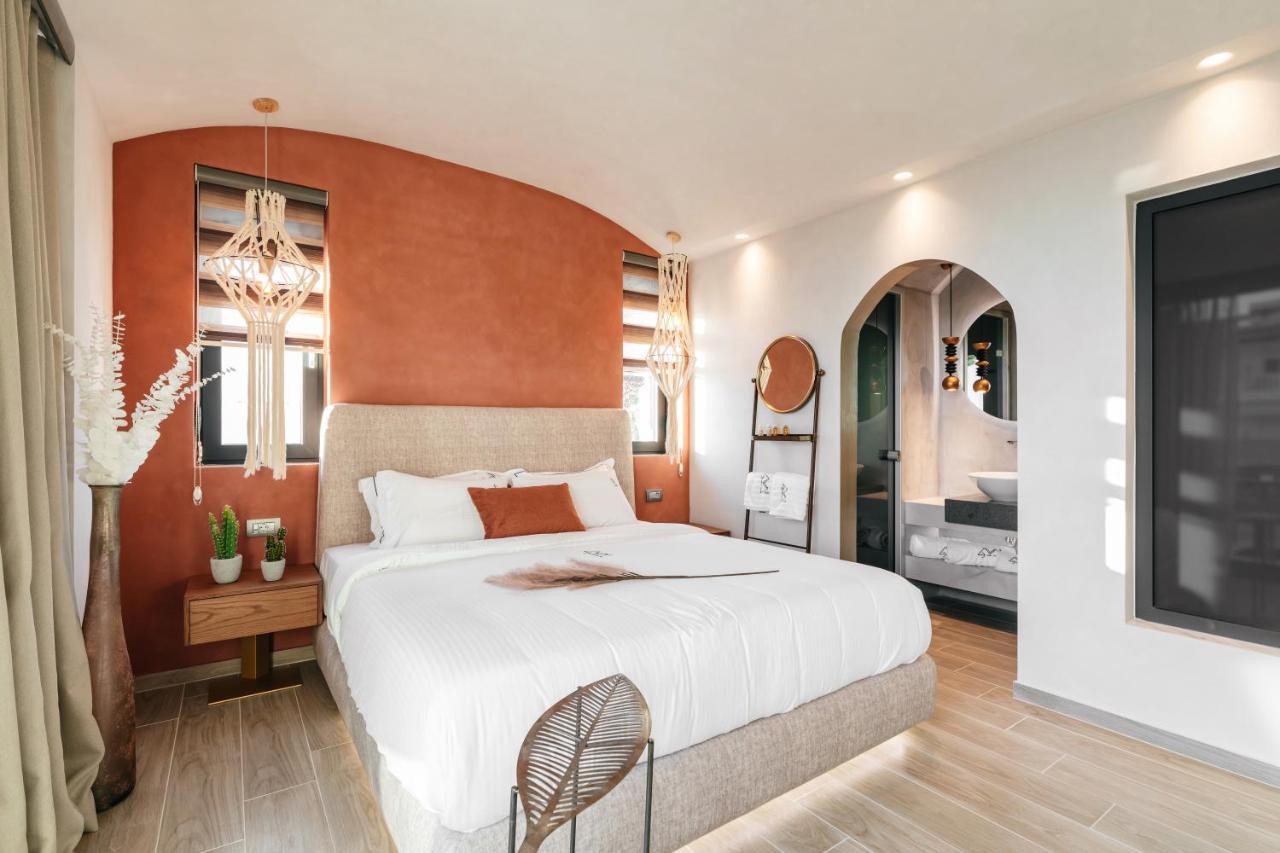 Cocooning Suites By Blue Carpet Pefkochori Exterior photo